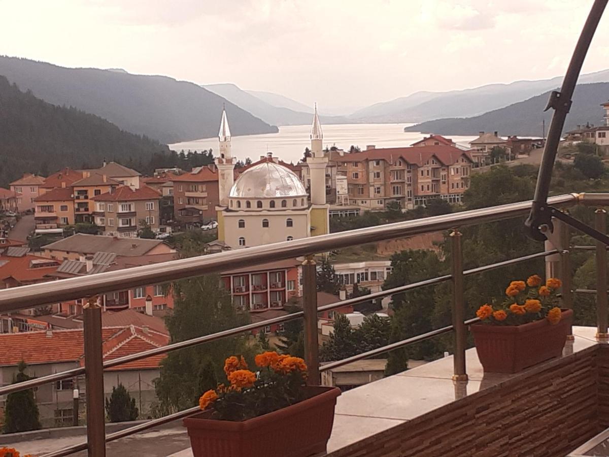 Safi Hotel Dospat Bagian luar foto