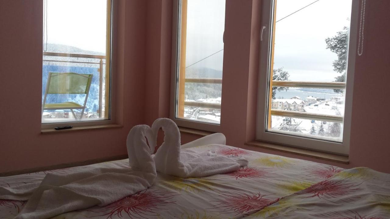 Safi Hotel Dospat Bagian luar foto