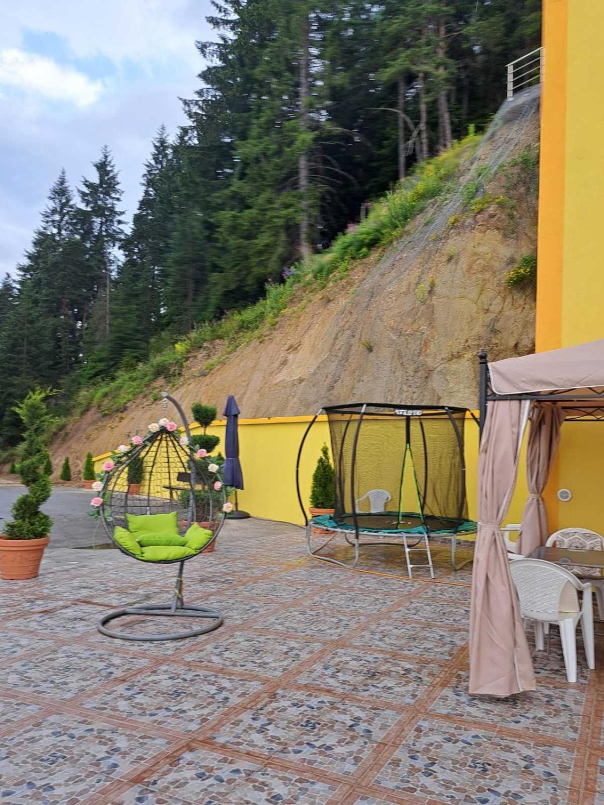 Safi Hotel Dospat Bagian luar foto