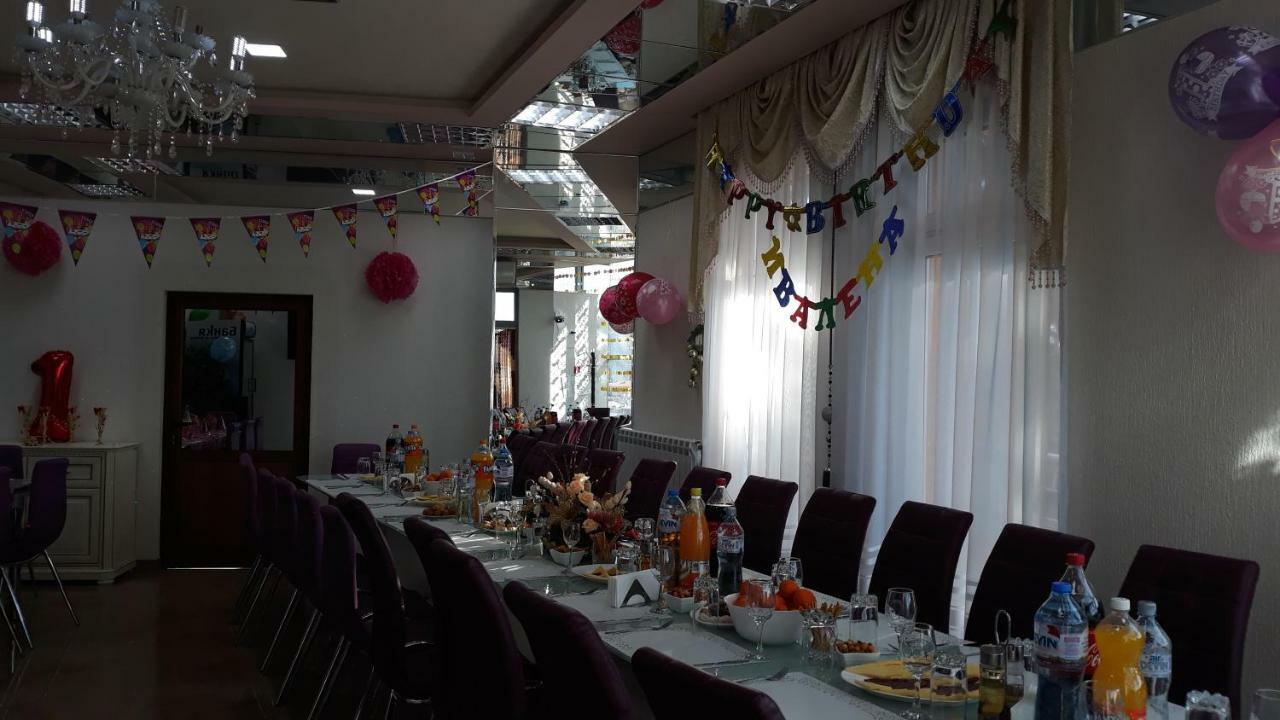 Safi Hotel Dospat Bagian luar foto